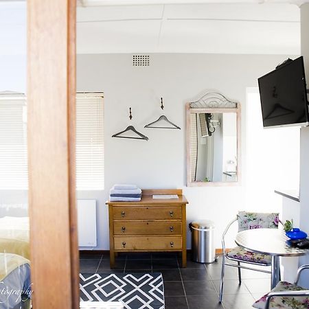Cobie Apartment Стелленбос Экстерьер фото