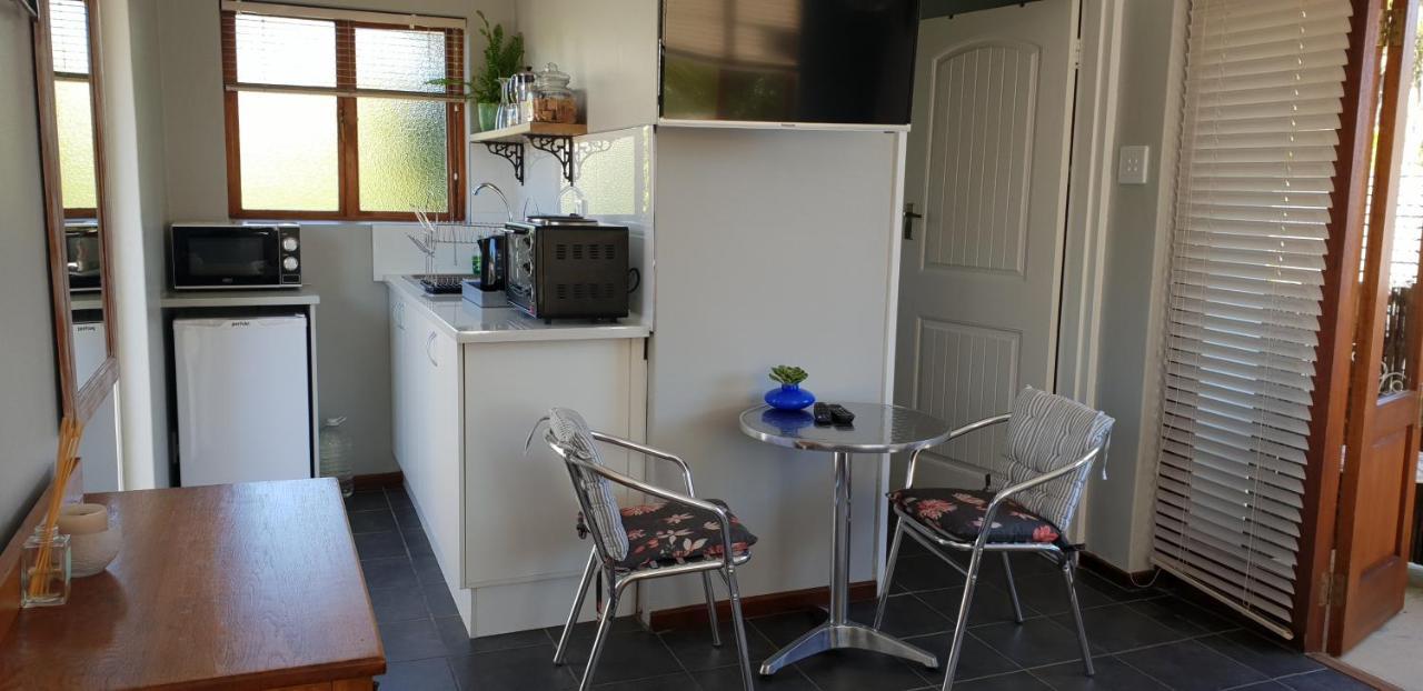 Cobie Apartment Стелленбос Экстерьер фото